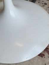 Load image into Gallery viewer, Mid Century Tulip Stool