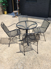 Load image into Gallery viewer, Set of Four Vintage Woodard Patio Chairs With Table
