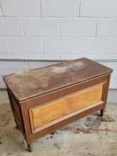 Load image into Gallery viewer, Antique Primitive Trunk
