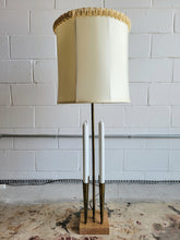Load image into Gallery viewer, Mid Century Modern Table Lamp