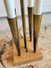 Load image into Gallery viewer, Mid Century Modern Table Lamp