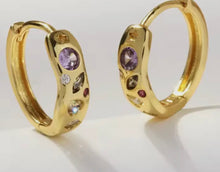 Load image into Gallery viewer, Confetti Hoop Huggies