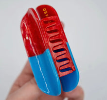 Load image into Gallery viewer, Pill Capsule Hair Claw