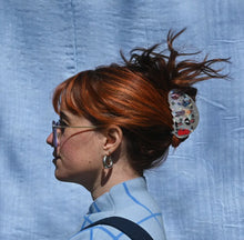 Load image into Gallery viewer, Pedro Daddy Hair Claw