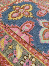 Load image into Gallery viewer, Vintage Oushak Rug