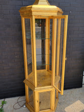 Load image into Gallery viewer, Vintage Weiman Furniture Co. Curio Cabinet
