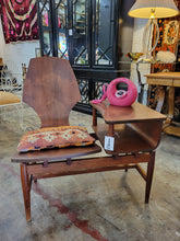 Load image into Gallery viewer, MCM Bentwood Gossip Bench by Plycraft
