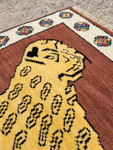 Load image into Gallery viewer, Persian Ghashghai Leopard Rug
