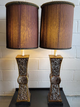 Load image into Gallery viewer, Pair of Hollywood Regency Hour Glass Lamps
