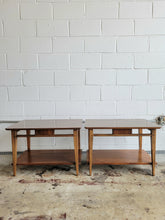 Load image into Gallery viewer, Pair of Mid Century Lane End Tables
