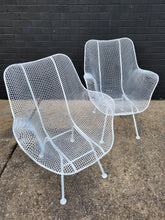 Load image into Gallery viewer, Pair of Mid Century Woodard Sculptura Chairs
