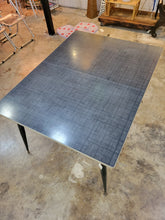 Load image into Gallery viewer, Mid Century 1950s Expandable Formica Table
