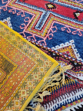 Load image into Gallery viewer, Vintage Moroccan Rug
