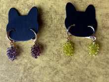 Load image into Gallery viewer, Pair of Grape Glass Bead Huggie Earrings
