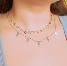 Load image into Gallery viewer, Hug Necklace
