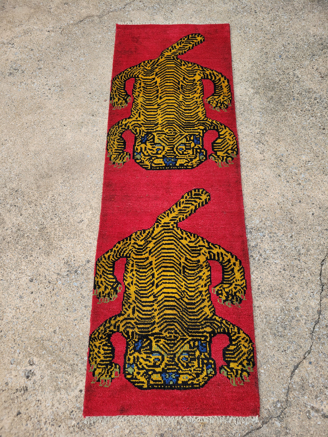 Double Tiger Runner