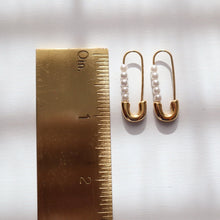 Load image into Gallery viewer, Safety Pin Pearl Earrings
