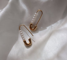 Load image into Gallery viewer, Safety Pin Pearl Earrings
