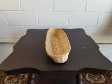 Load image into Gallery viewer, Woven Bread Basket.
